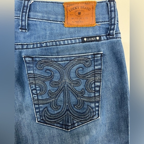 Lucky Brand Vintage Red Tag Sweet n Low Bootcut Embellished Pocket Jeans Size 27 - Picture 3 of 11
